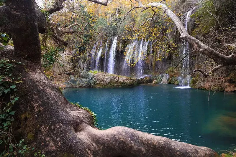 Kurşunlu Şelalesi: Tabiat Parkı ve Antalya'nın Muhteşem Piknik Alanı