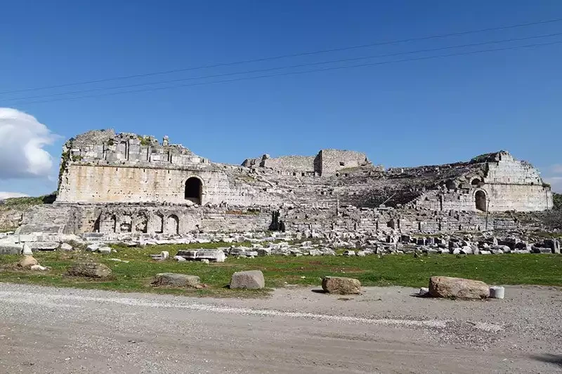 Milet Antik Kenti: Ege'nin Filozoflarıyla Ünlü Tarihi Hazinesi