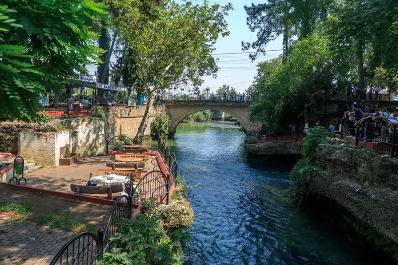 Tarsus Şelalesi: Şelale Restaurant ile Mersin'in Doğa Harikası