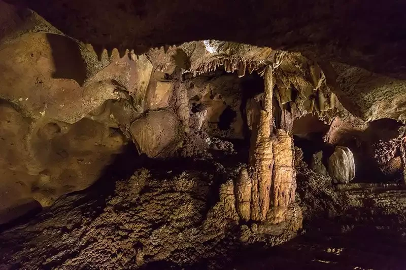 Taşkuyu Mağarası ve Mersin Tarsus'un Efsanevi Hikayesi