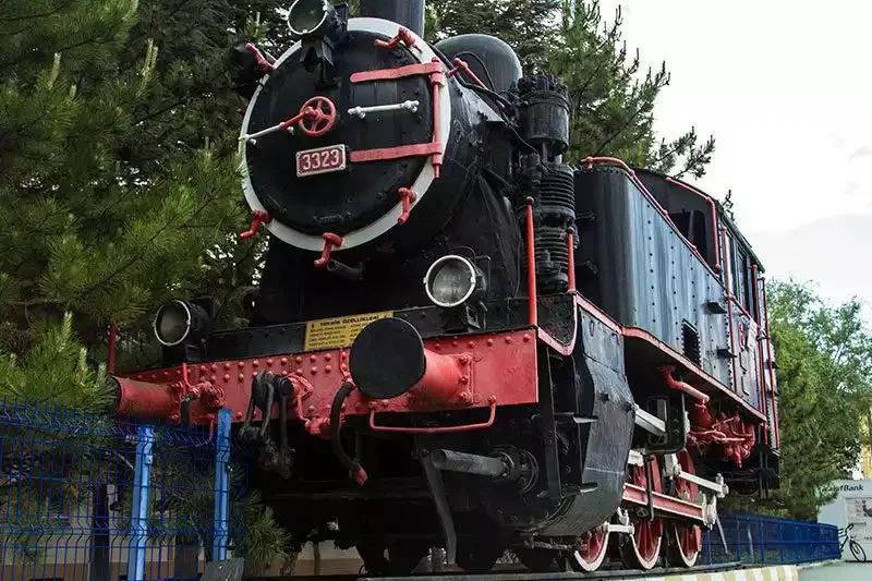 Eskişehir TCDD Müzesi: Eserler, Saatler ve Ziyaret Rehberi